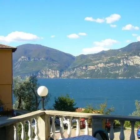 Apartment By Interhome Brenzone sul Garda
