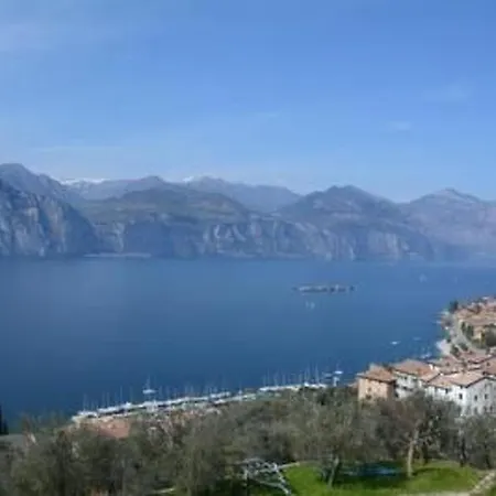 Apartment By Interhome Brenzone sul Garda